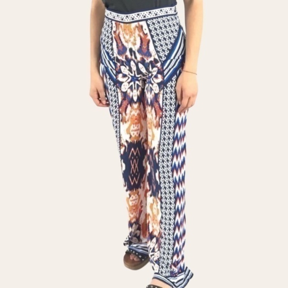 Jealous Tomato Abstract Palazzo Pant 💕